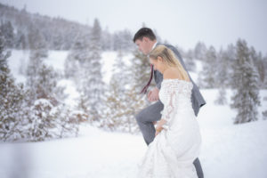 Best Breckenridge Winter Wedding Hikes